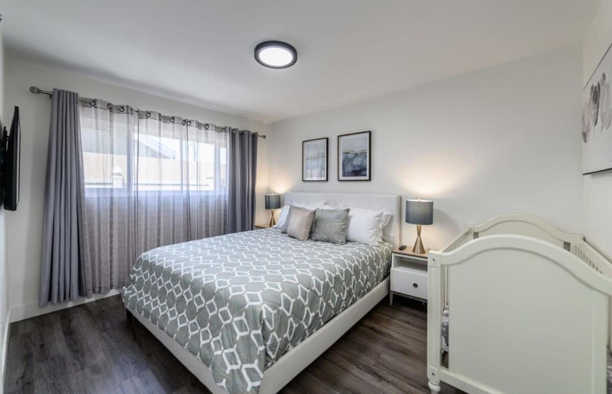 Spacious Disneyland 5 Bedroom 4 Bath House With Game Room Anaheim Buitenkant foto