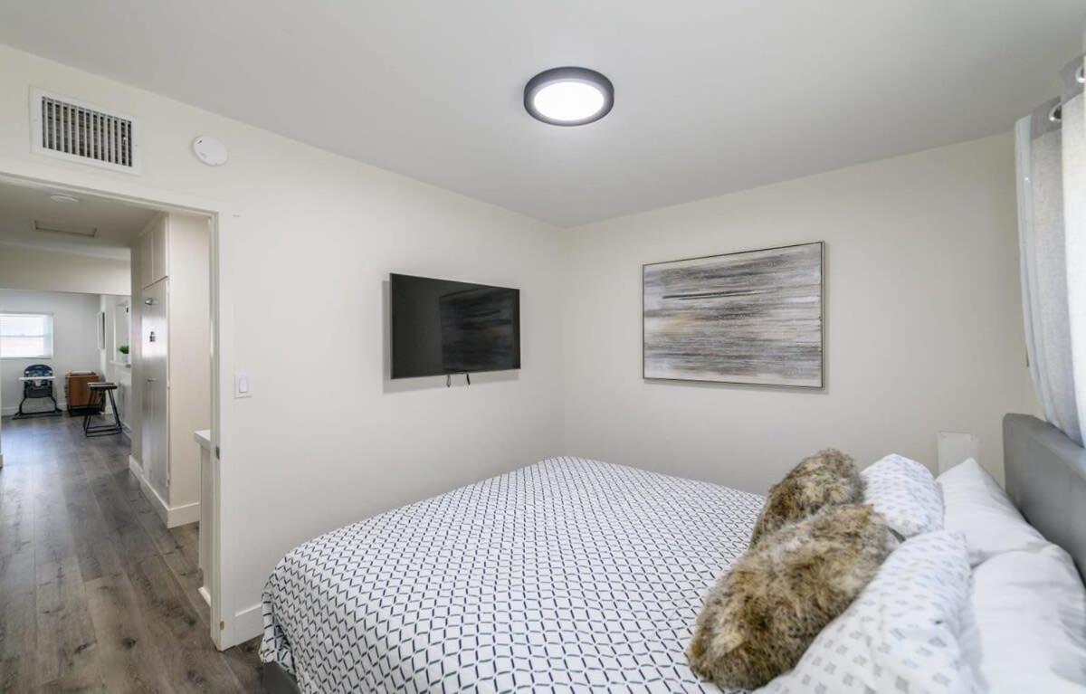 Spacious Disneyland 5 Bedroom 4 Bath House With Game Room Anaheim Buitenkant foto