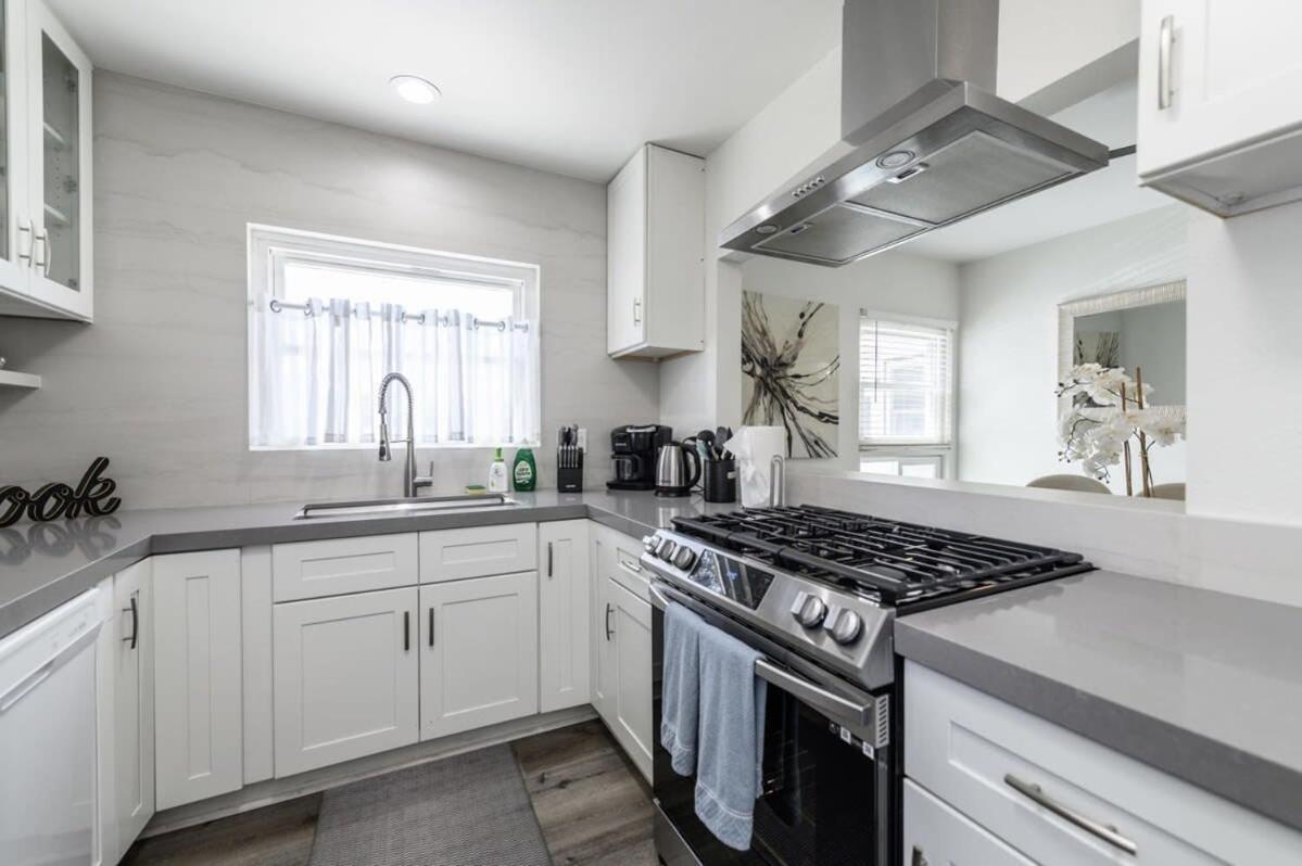 Spacious Disneyland 5 Bedroom 4 Bath House With Game Room Anaheim Buitenkant foto